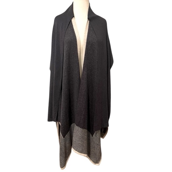 NIC + ZOE Sweater Wrap Attached Scarf Dark Gray Cream One Size - Picture 4 of 14